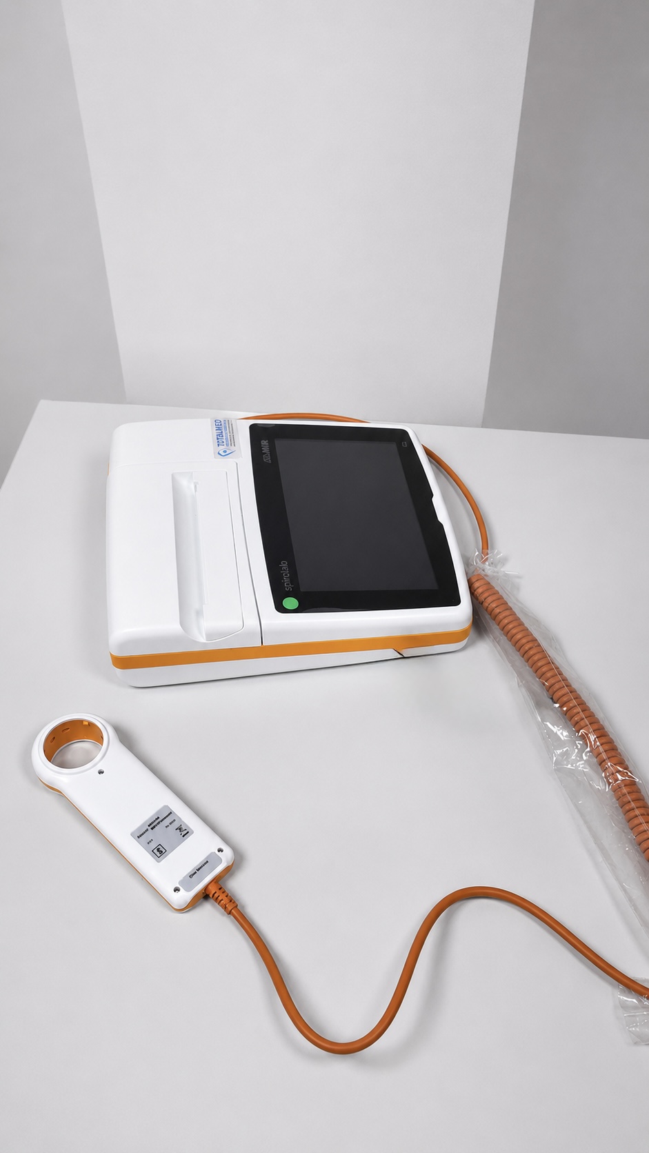 Spirometru profesional MIR Spirolab folosit la ArenaMed București