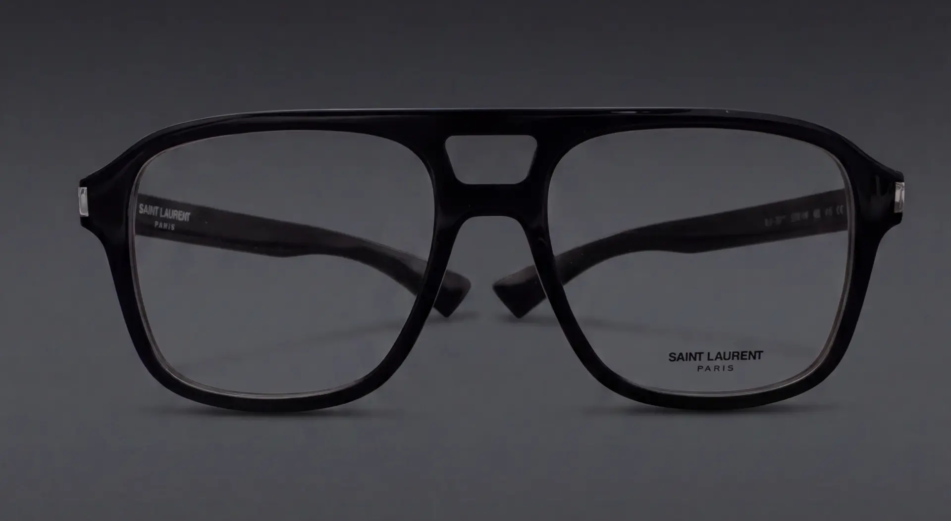 Ramă Saint Laurent aviator neagră, vedere frontală, disponibilă la ArenaMed Optics
